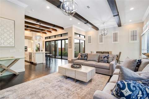 8449 Via Vittoria Way, Orlando FL - photo 13 of 40
