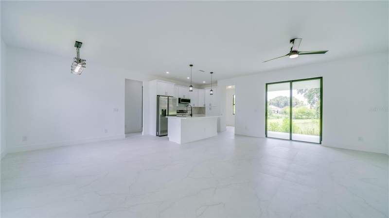 3 bedroom Single Family Residence at 2713 8th Street, Lehigh Acres, Lehigh Acres — photo 5
