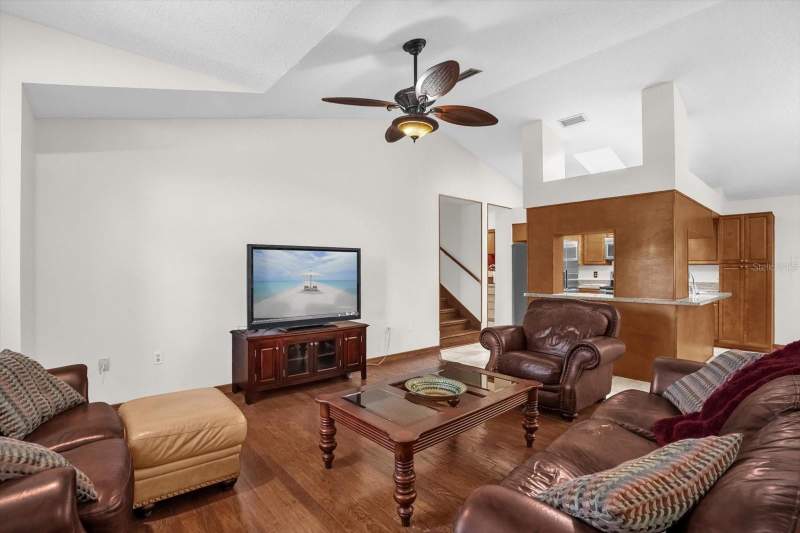 3 bedroom Single Family Residence at 3500 Sail Fish Avenue, Valencia Terrace, Fruitland Park — photo 5