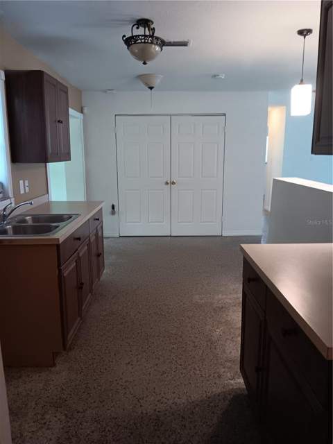2103 Mantilla Avenue, Orlando FL - photo 9 of 24