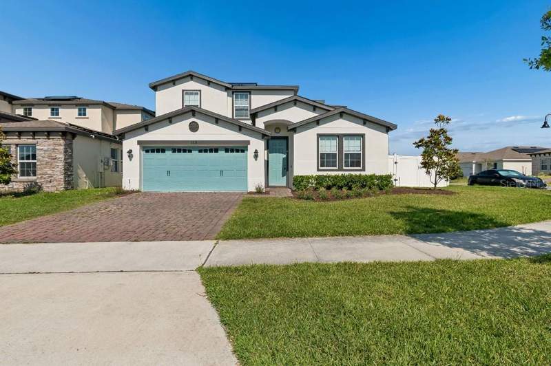 1101 LONE PALM WAY home for sale in Wiregrass