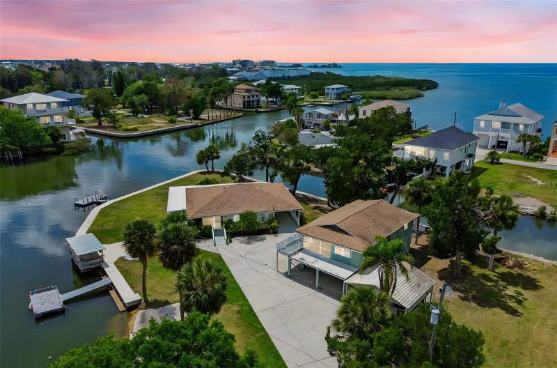 14539 COFFEY LANE home for sale in Driftwood Isles