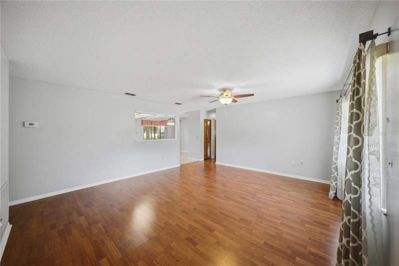 3 bedroom Single Family Residence at 7560 SE 114th Lane, Belleview Oaks Estate, Belleview — photo 5