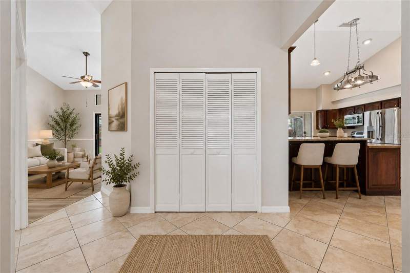 4 bedroom Single Family Residence at 665 ROSEMERE CIRCLE, LAKE ROSE POINTE PH 02, ORLANDO — photo 5