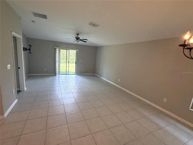 4 bedroom Single Family Residence at 15516 Miller Creek Drive, Cypress Mill Ph 3, Sun City Center — photo 3