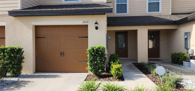 3 bedroom Townhouse at 1531 Wynford Circle, Hamlets/Tavares, Tavares — photo 2
