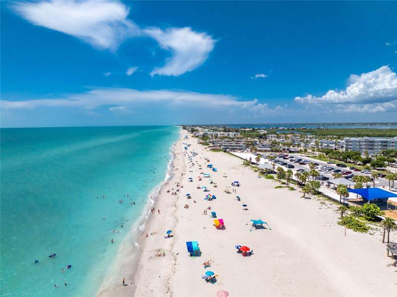 2 bedroom Condominium at 1401 Beach Road #303, Sandpiper Key Bldg 01, Englewood — photo 4