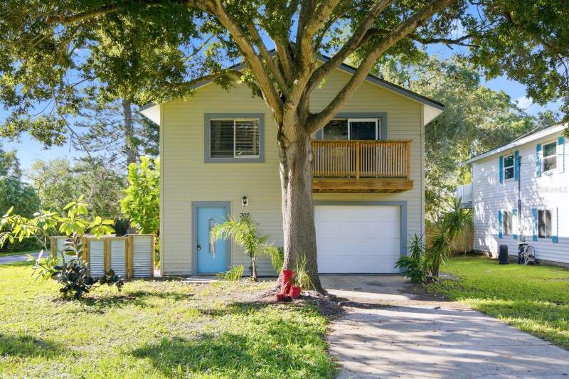 305 CRYSTAL BEACH AVENUE home for sale in Crystal Beach