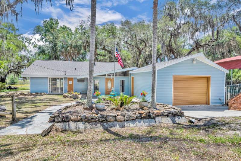 4 bedroom Single Family Residence at 13450 SE 105th Terrace, Lake Haven, Ocklawaha — photo 3