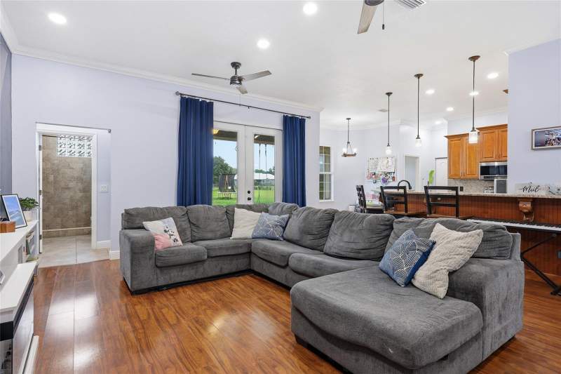 4 bedroom Single Family Residence at 25672 NW 173rd Avenue, Cinnamon Hills Estates Ph II, High Springs — photo 5