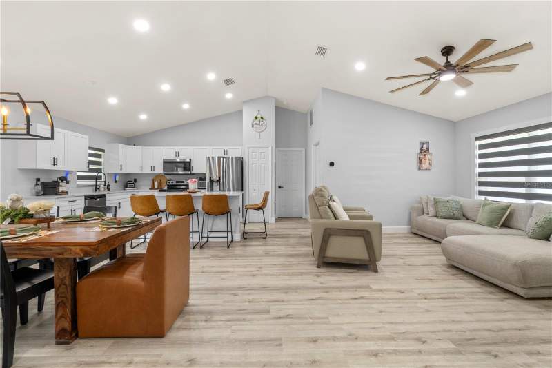 3 bedroom Single Family Residence at 13210 SW 112th Place, Rolling Ranch Estates, Dunnellon — photo 2