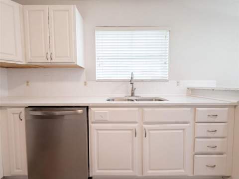 1331 30th Avenue, Bradenton FL - photo 12 of 34