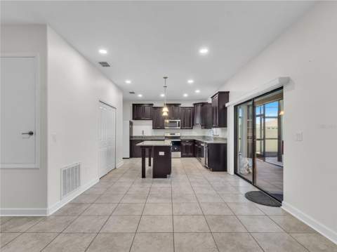 5063 Ivory Stone Drive, Wimauma FL - photo 14 of 69