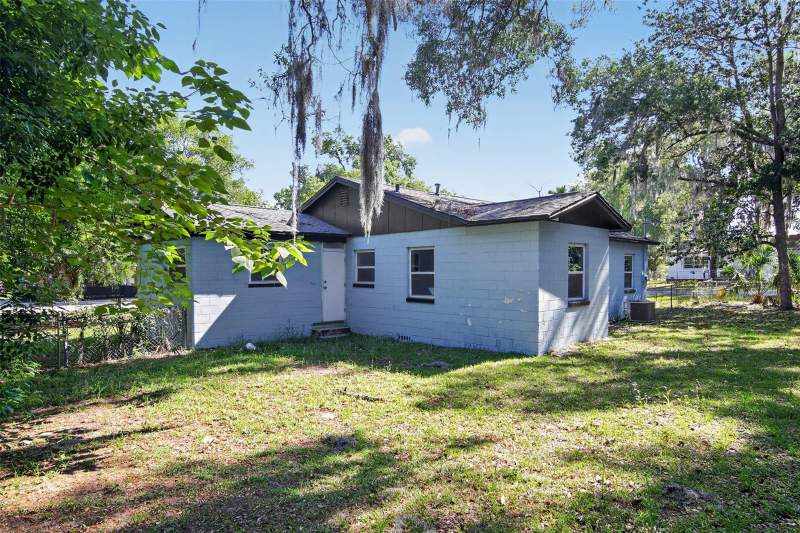 3 bedroom Single Family Residence at 1308 SW 5th Street, Columbia City, Ocala — photo 5