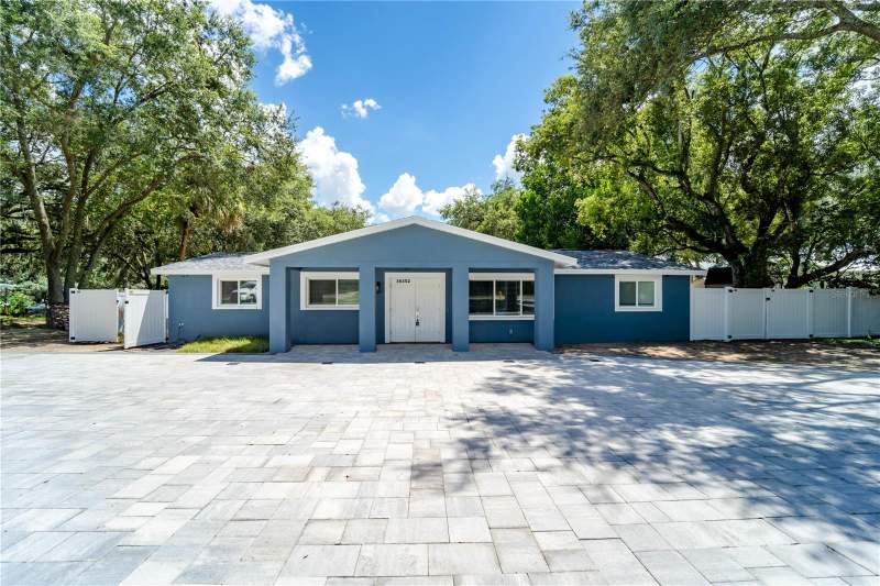 4 bedroom Single Family Residence at 39352 County Road 54, Zephyrhills Colony Co, Zephyrhills — photo 3