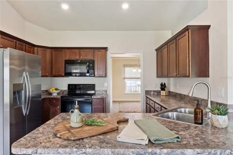 545 Viceroy Court, Kissimmee FL - photo 12 of 26