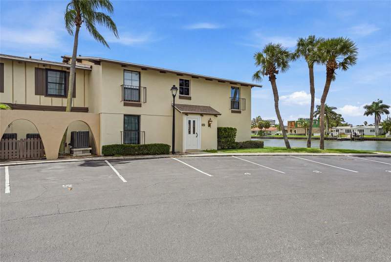 1 bedroom Condominium at 501 Plaza Seville Court #2, La Costa Brava Condo 1, Treasure Island — photo 3
