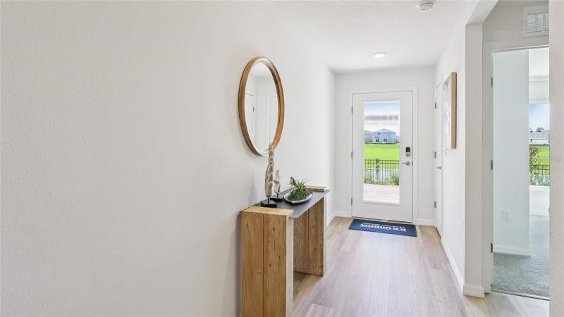 4 bedroom Single Family Residence at 2419 Ring Road, Spring Hill Unit 13 Hernando Spot Lots, Spring Hill — photo 2