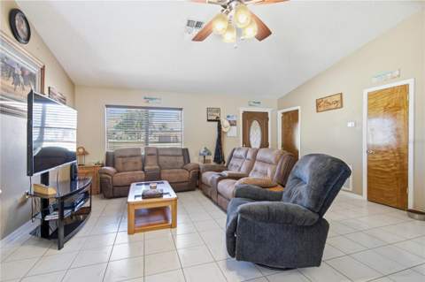 11423 Linden Drive, Spring Hill FL - photo 7 of 26
