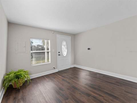 3622 E Mohawk Avenue, Tampa FL - photo 9 of 23