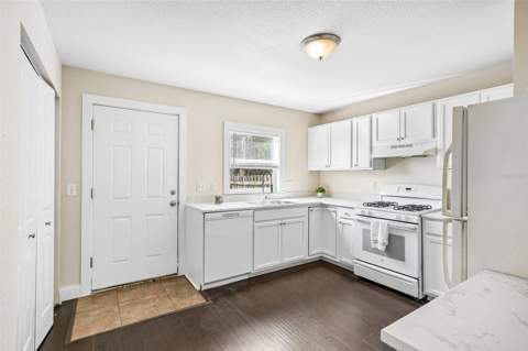 1646 28th Avenue, St Petersburg FL - photo 14 of 41