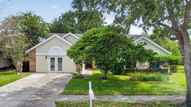 4 bedroom Single Family Residence at 2024 Norfield Court, Whisper Lakes, Orlando — photo 2