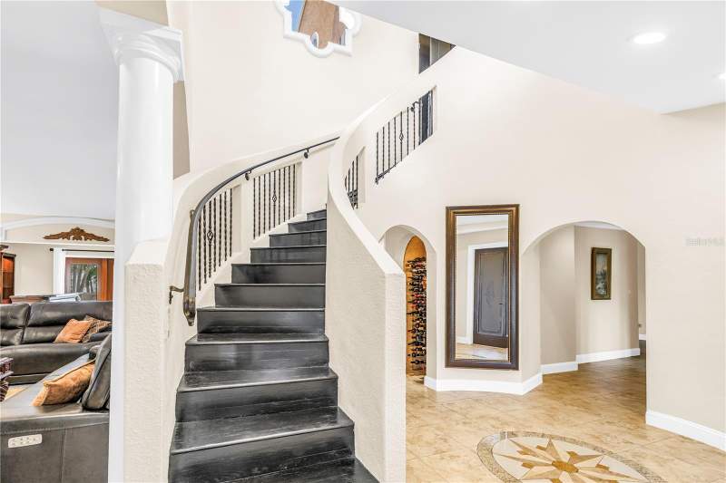 5 bedroom Single Family Residence at 3945 Poinsettia Drive, Belle Vista Point, St Pete Beach — photo 4