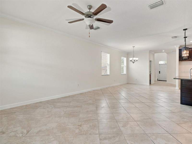 5 bedroom Single Family Residence at 1573 Tallulah Terrace, Union Park Ph 4B & 4C, Wesley Chapel — photo 5