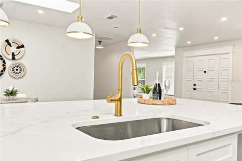 724 Monmouth Way, Winter Park FL - photo 7 of 36