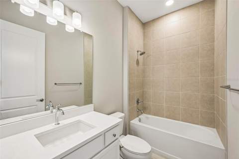 8530 Salmar Loop, Parrish FL - photo 21 of 51