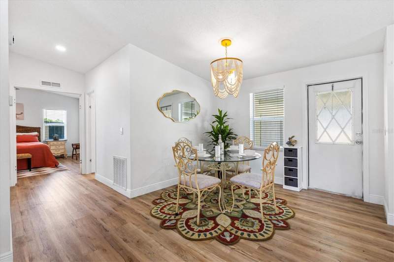 2 bedroom Manufactured Home at 1616 Bayhill Drive, Lady Lake Orange Blossom Gardens Unit 09, Lady Lake — photo 5