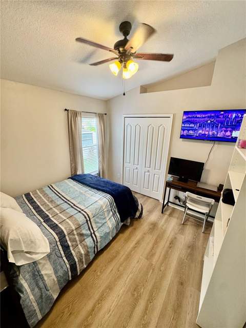 10467 Lucaya Drive, Tampa FL - photo 17 of 20