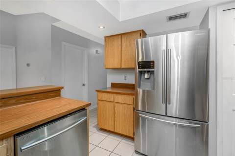 1908 Landside Drive, Valrico FL - photo 19 of 57