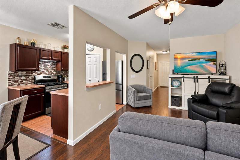 3 bedroom Townhouse at 14970 Skip Jack Loop, Greenbrook Walk Ph 1, Lakewood Ranch — photo 5