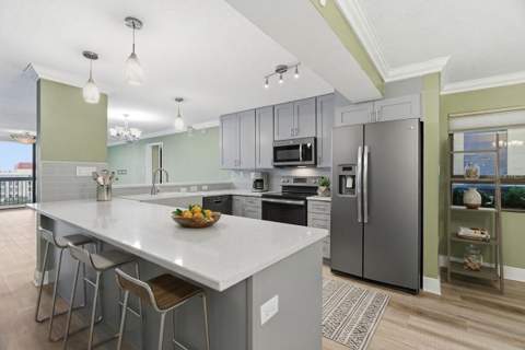 2413 Bayshore Boulevard #1004, Tampa FL - photo 12 of 50