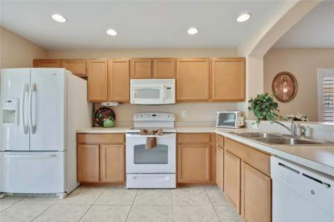 209 Winthrop Drive, Spring Hill FL - photo 10 of 30