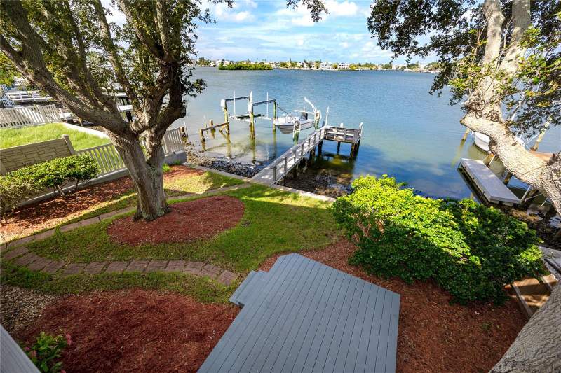 5 bedroom Single Family Residence at 517 20th Avenue, Indian Beach Re-Revised 15th Add, Indian Rocks Beach — photo 5