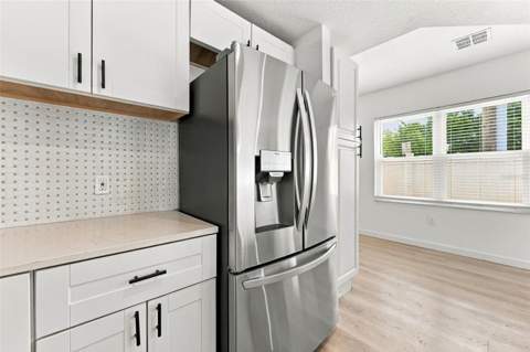 4363 Tyler Circle, St Petersburg FL - photo 16 of 45