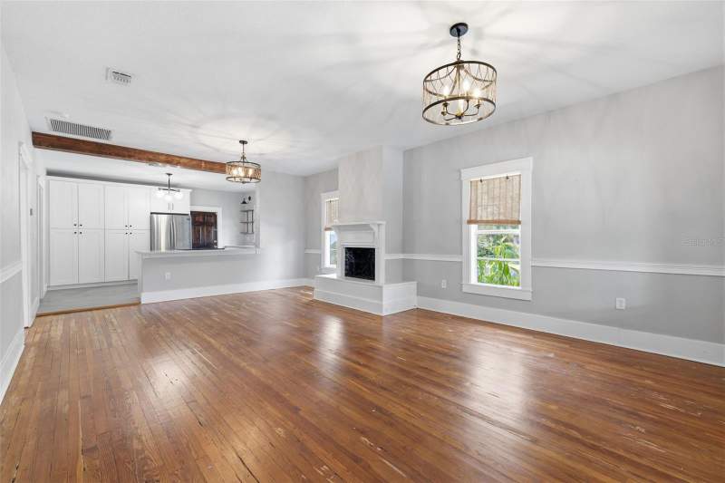 6 bedroom Single Family Residence at 236 W North Street, North Park Annex, Tampa — photo 5