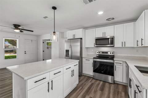 4417 W Fairview Heights, Tampa FL - photo 9 of 42