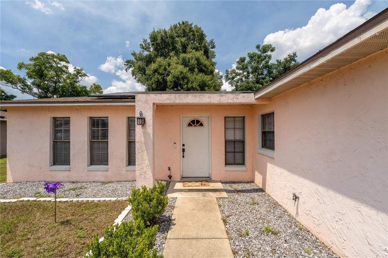 3 bedroom Single Family Residence at 407 SOUTH AVENUE, EUSTIS KNOLLWOOD VILLAGE, EUSTIS — photo 2