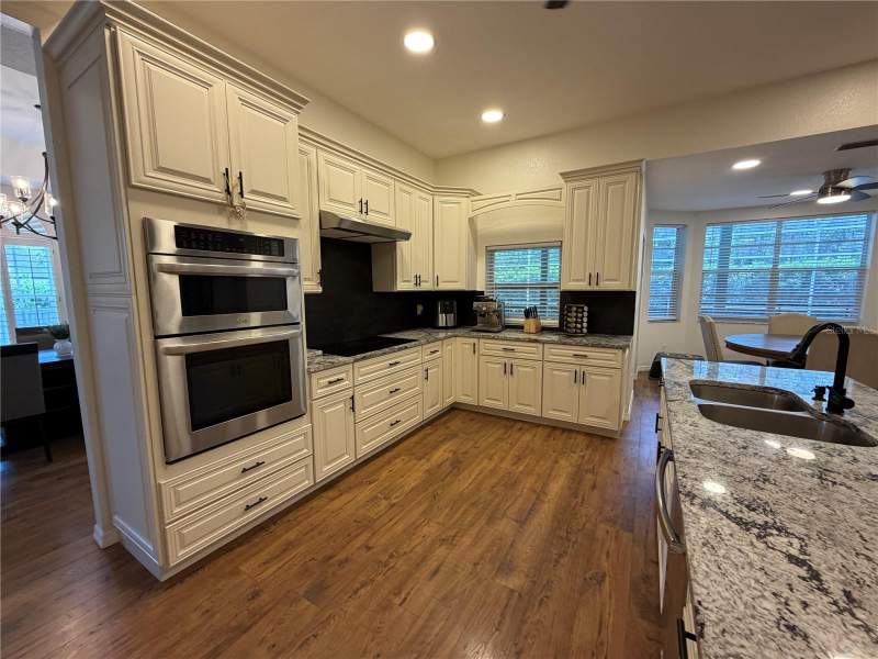 5 bedroom Single Family Residence at 2966 Post Rock Court, Cypress Lakes Estates Ph I, Tarpon Springs — photo 3