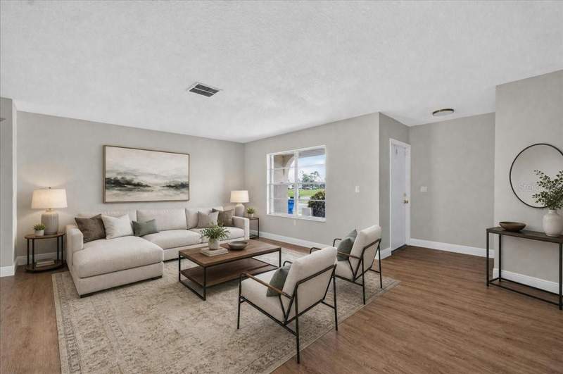 2 bedroom Single Family Residence at 1201 Wild Feather Lane, Sun City Center Unit 45 1st Ad, Sun City Center — photo 4