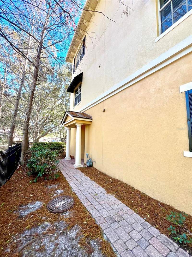2 bedroom Townhouse at 809 Harbor Oak Lane, Murphys Place, Clearwater — photo 3