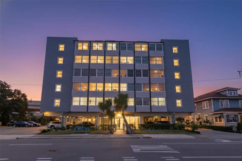 Suncoast Towers Apartments Co-Op