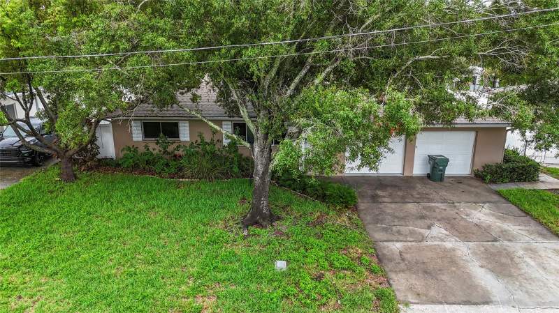 5 bedroom Single Family Residence at 55 Velma Drive, Velma Manor, Largo — photo 5