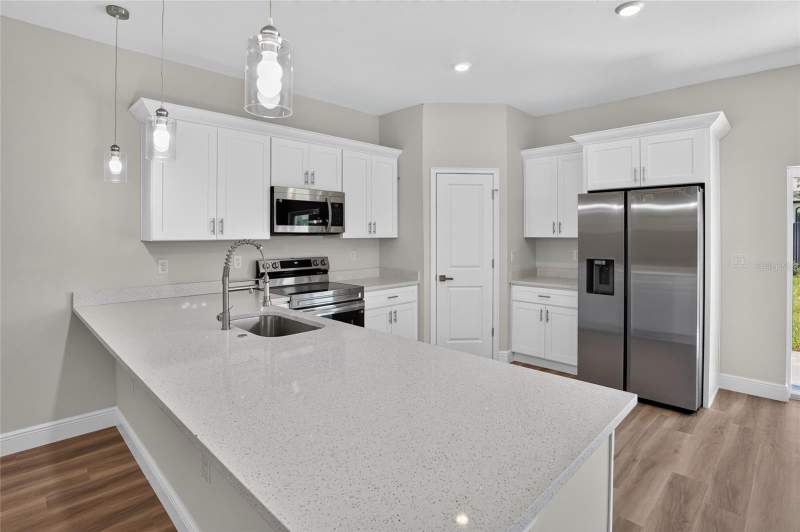 4 bedroom Single Family Residence at 16878 SW 40th Circle, Marion Oaks, Ocala — photo 5