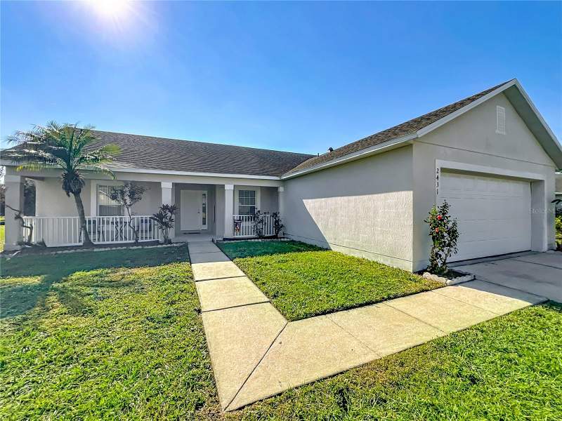 3 bedroom Single Family Residence at 2431 Peace Circle, Allamanda Grace At Crescent Lakes, Kissimmee — photo 3