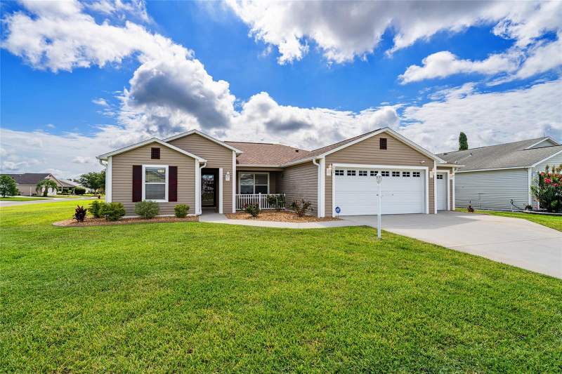3 bedroom Single Family Residence at 2446 Hopespring Loop, The Villages, The Villages — photo 3