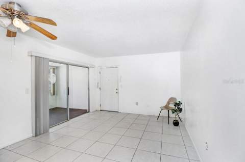 6006 Lilli Way, Bradenton FL - photo 10 of 32